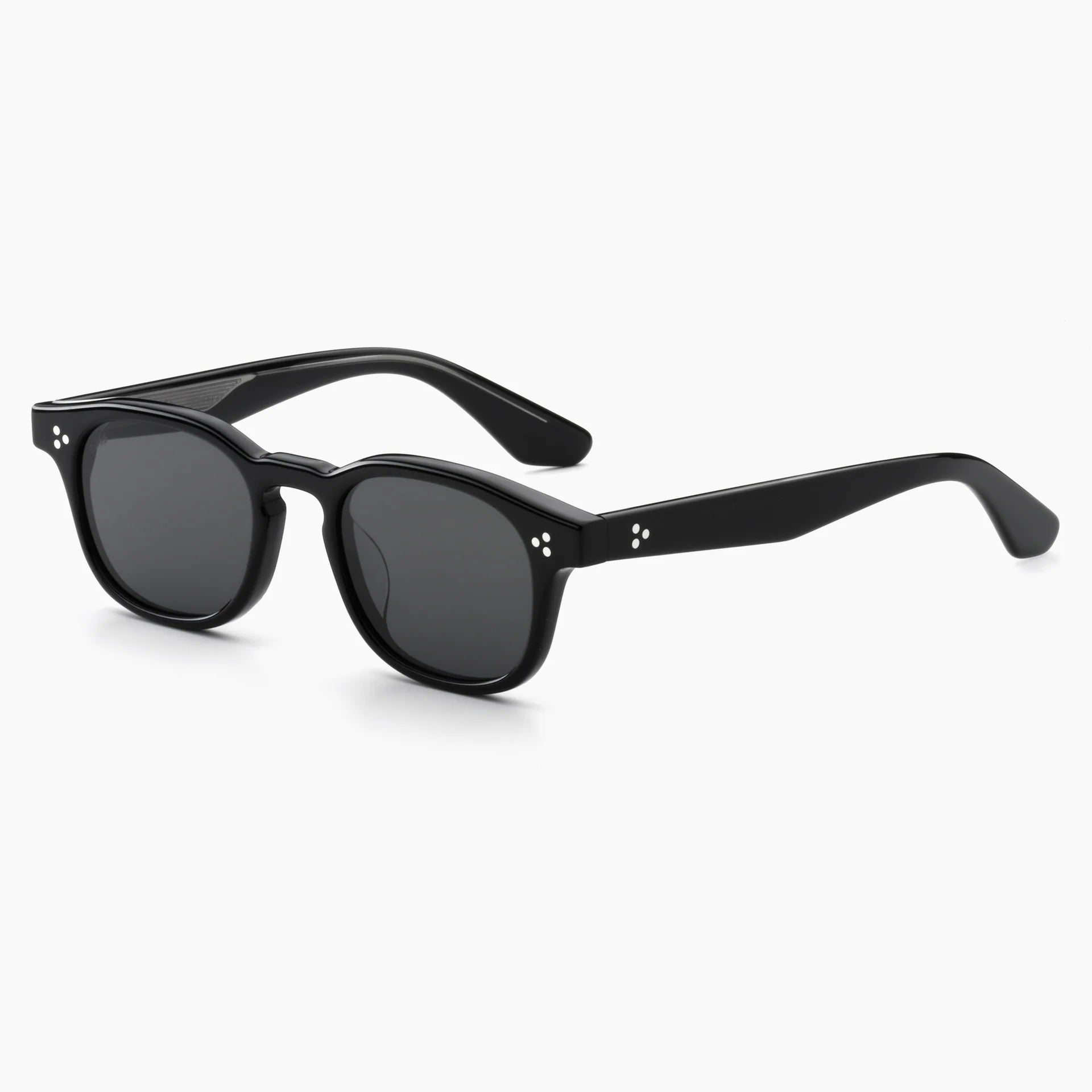 Atria-Akila-2530-01-01-Sunglasses-P2.webp