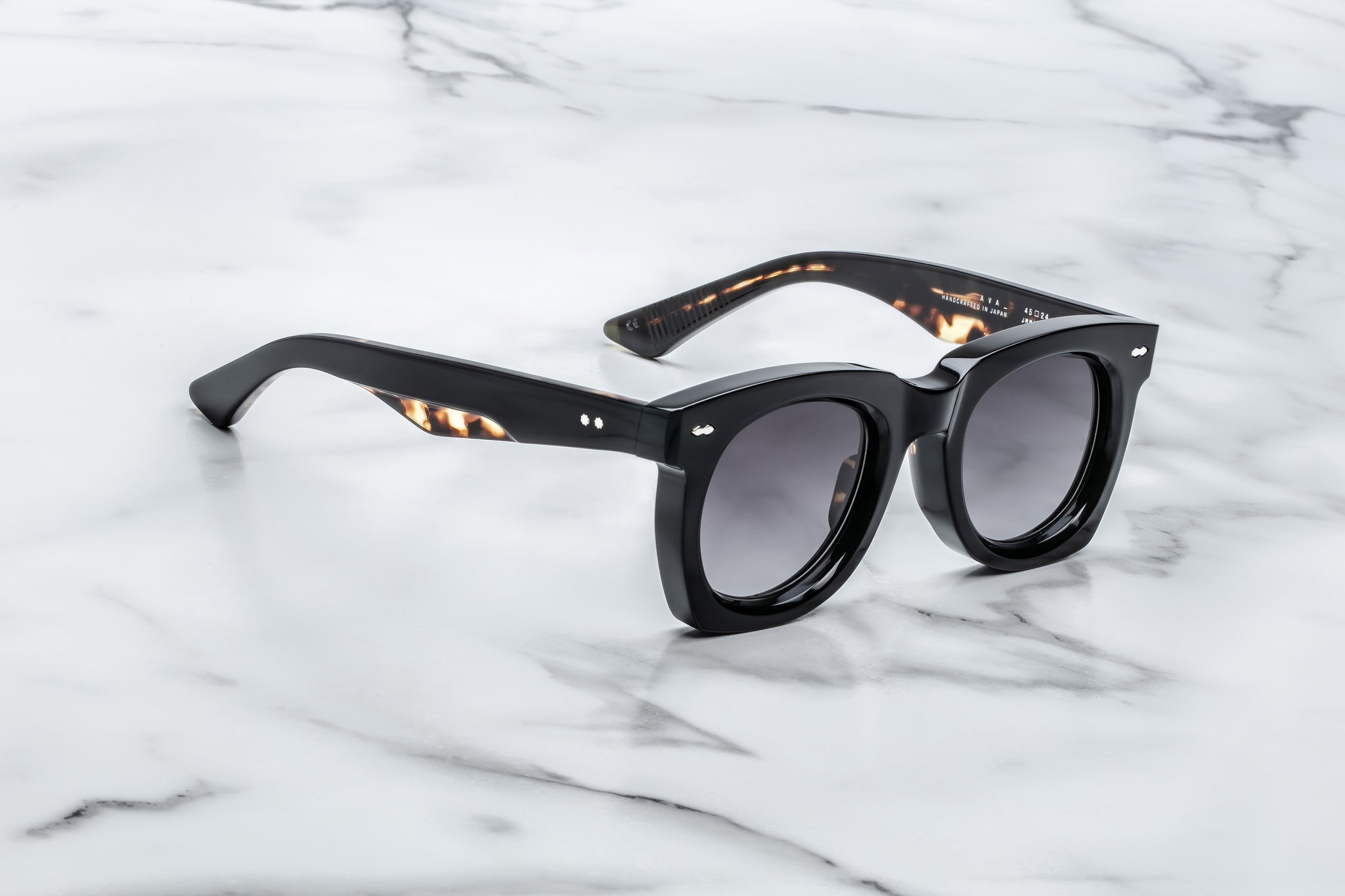 小物 JACQUES MARIE MAGE AVA ECLIPSE2 WF Jacques Marie Mage Ava - eclipse 2 – Mondello 1962