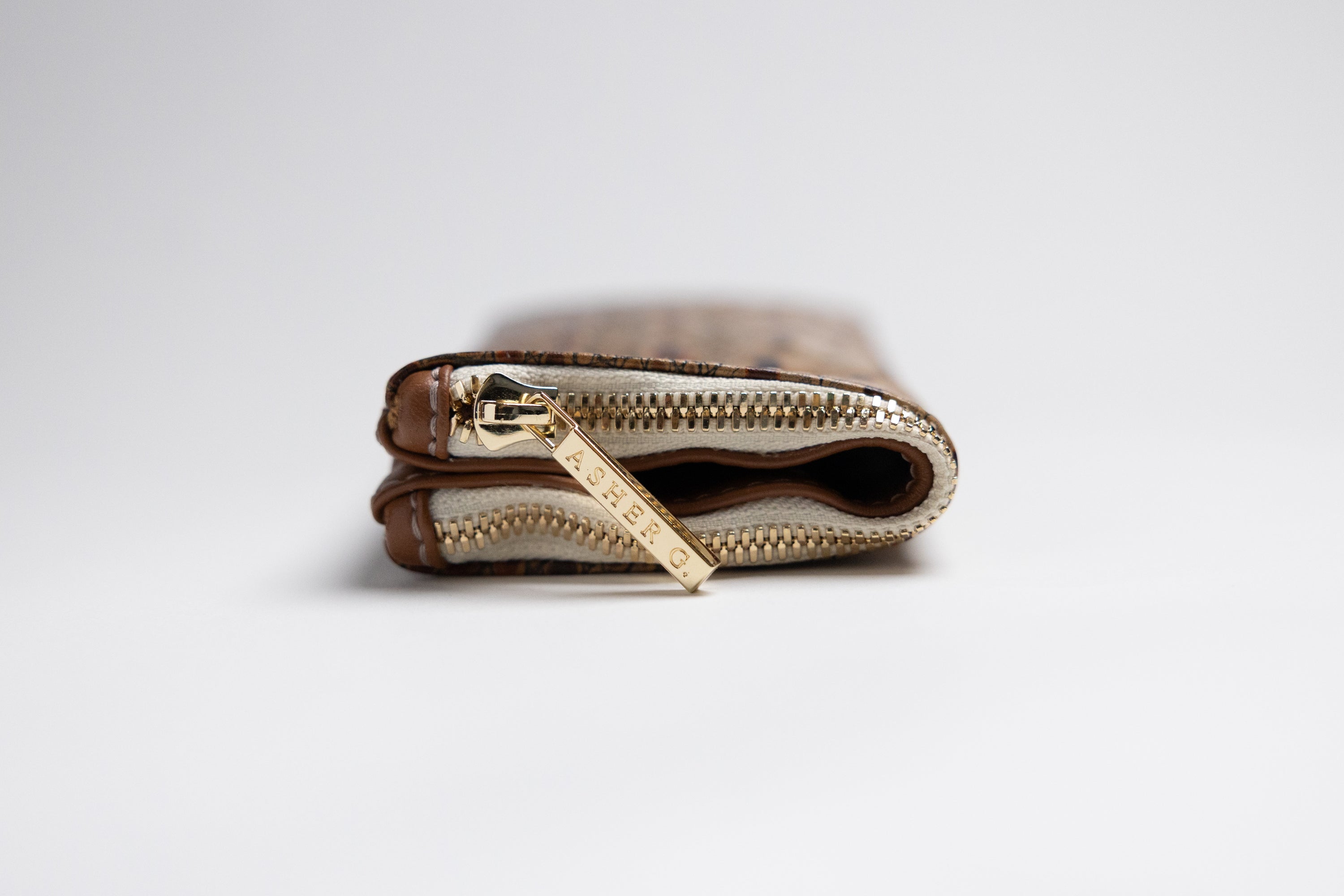 Asher G. X Framed Ewe Italian Hornback Croc Cowhide Eyewear Case