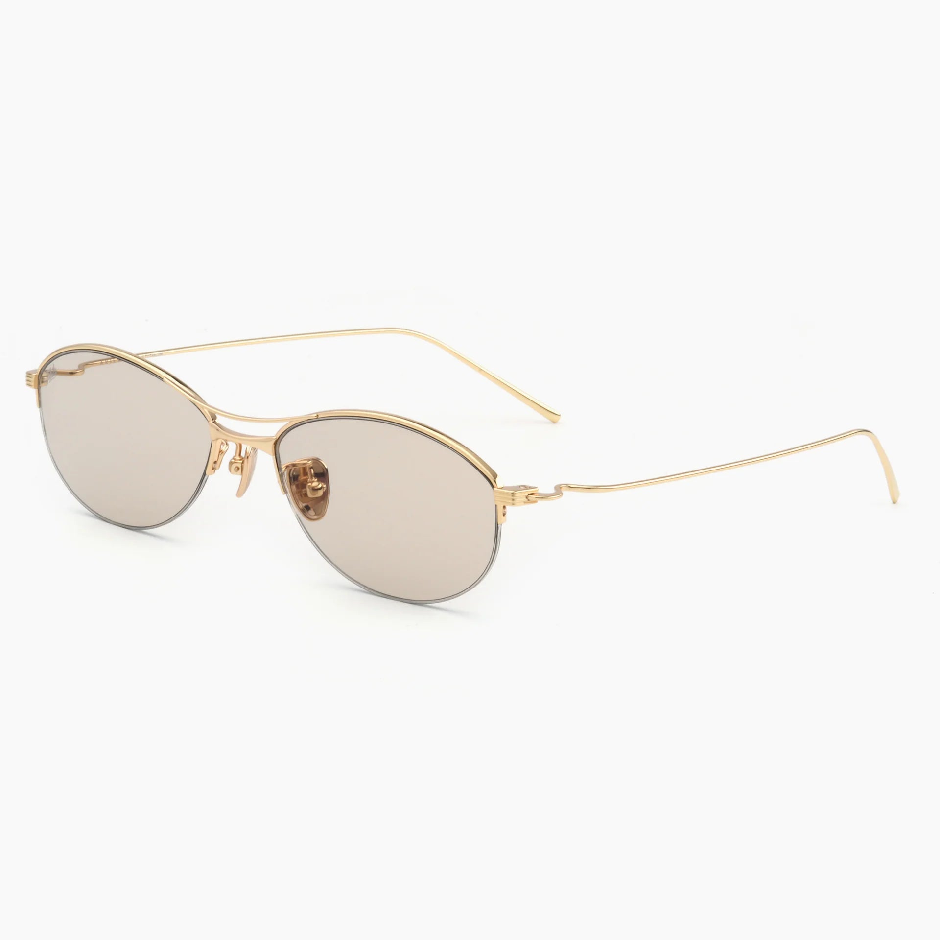 Akila Helix