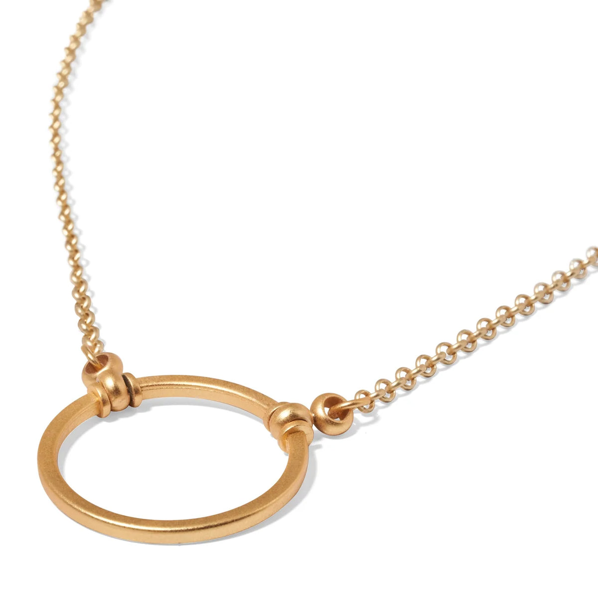 Gold-toned La Loop Claudia necklace for glasses featuring a circular pendant and two integrated swivel loops.