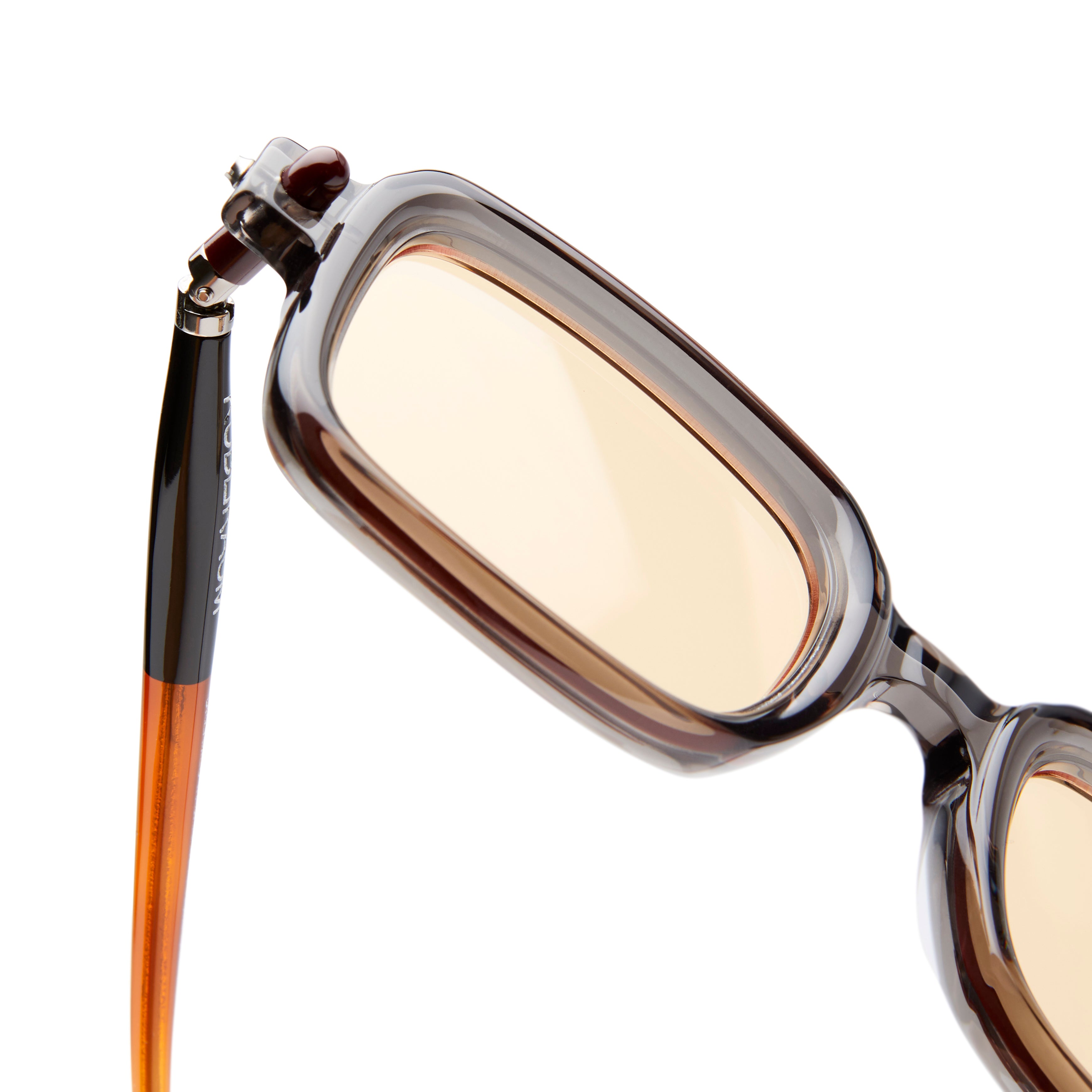 Kuboraum P2 / FRAMED EWE – FRAMED EWE Optical