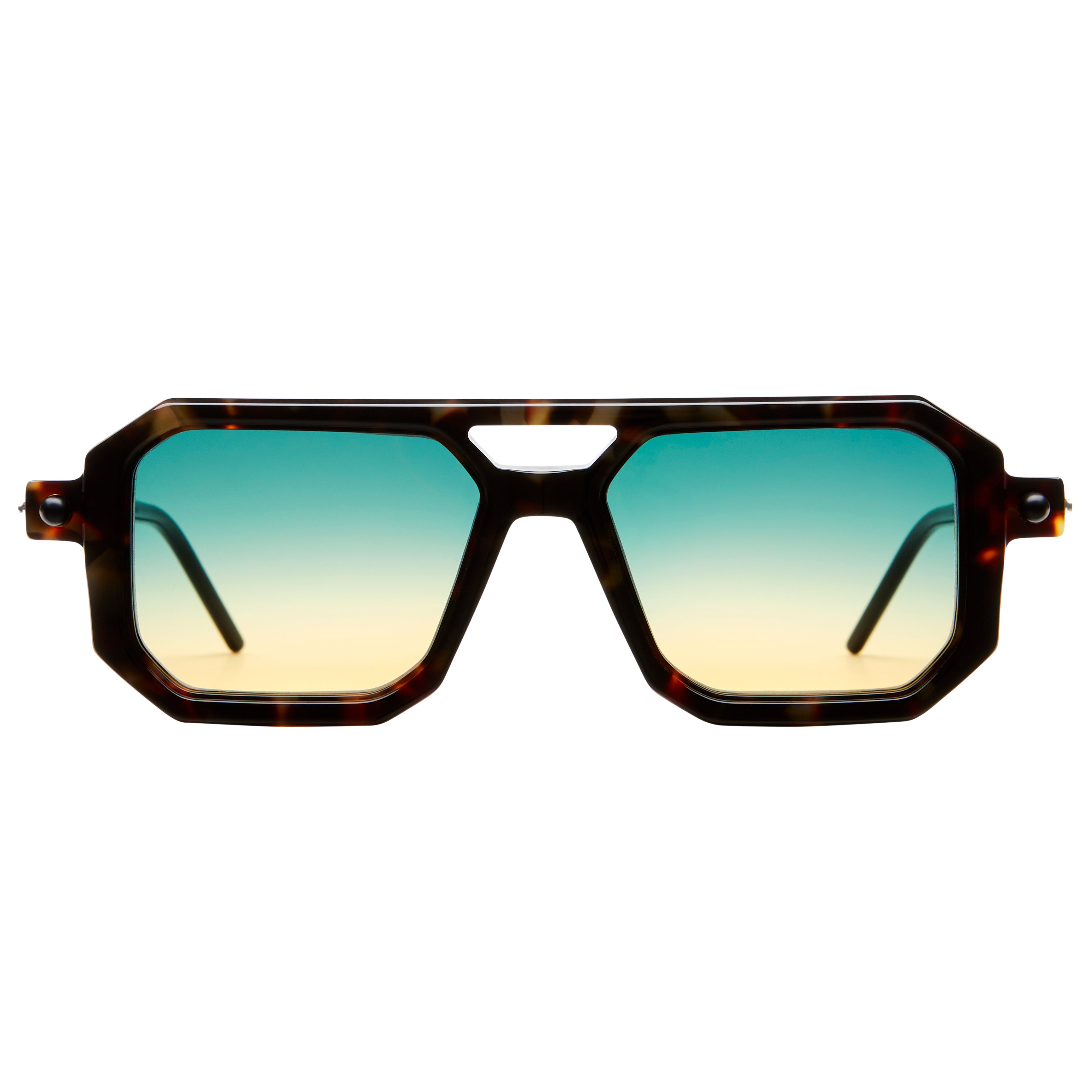Kuboraum P8 / FRAMED EWE – FRAMED EWE Optical