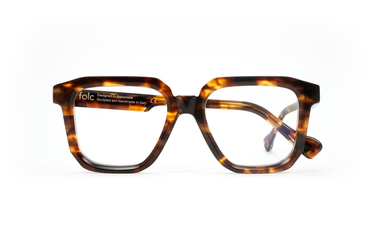 Folc Pulso eyeglasses with thick, angular frames in a tortoiseshell pattern crafted from contemporary Italian acetate.